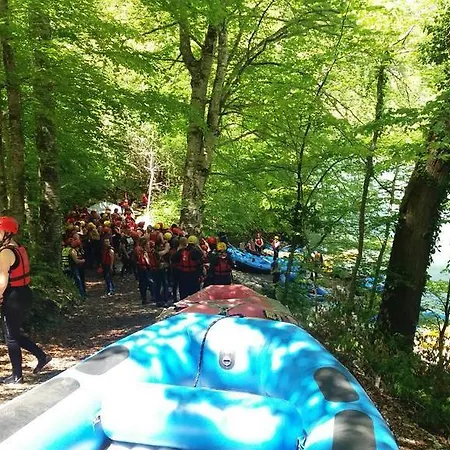 Rafting Camp Tara 87 Hum
