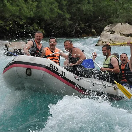 Campingplads Rafting Camp Tara 87 *