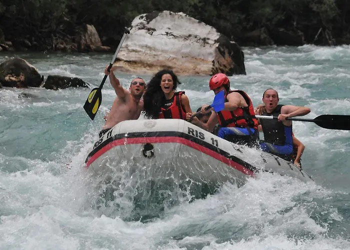 Kamp Rafting Camp Tara 87 *