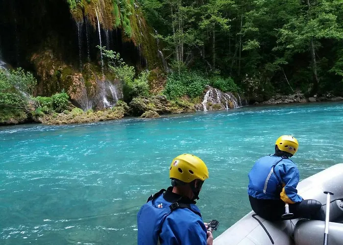 Kamp Rafting Camp Tara 87 *