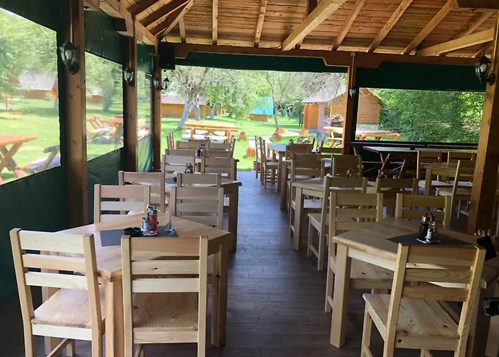 Kamp Rafting Camp Tara 87 Hum