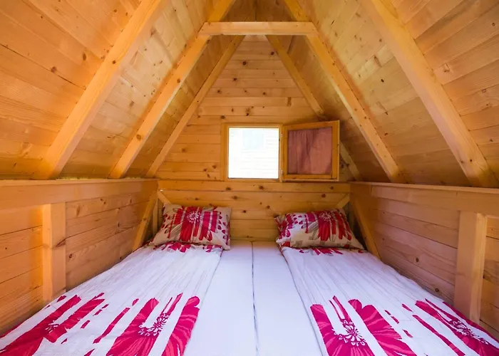 Rafting Camp Tara 87 Hum